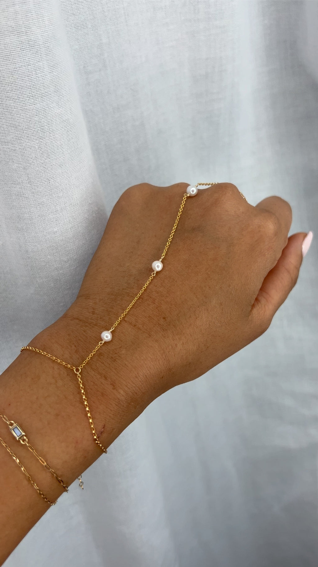 Pearl Hand Chain