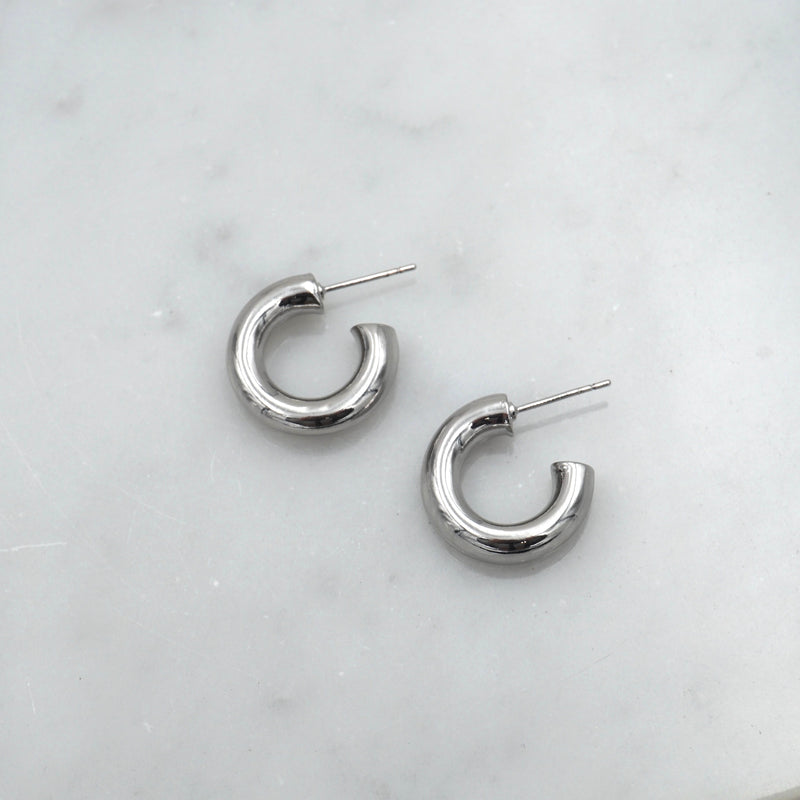 Cutie Hoop Earrings