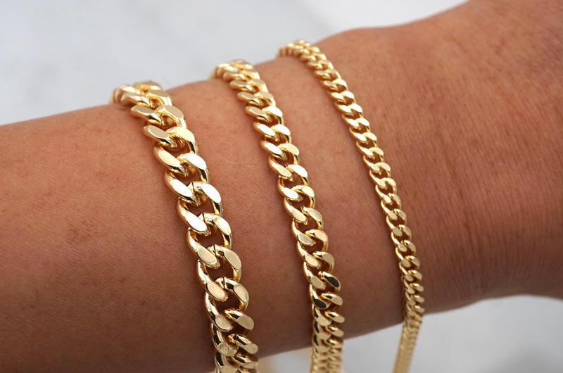Slim Thicc Chain Bracelet